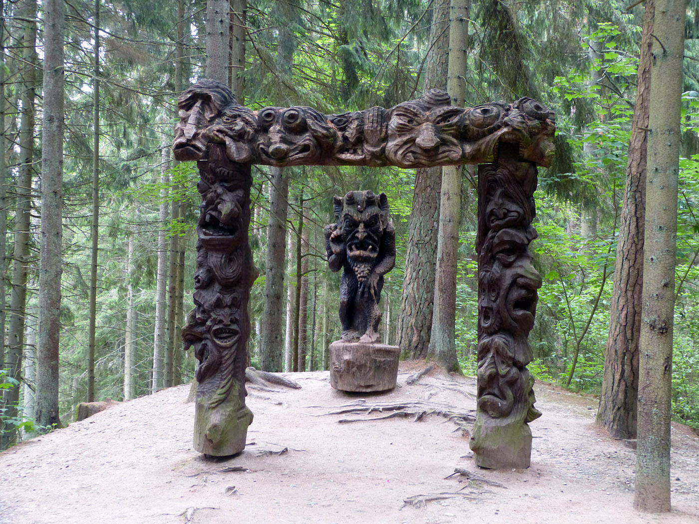 Wood Carvings, Witches Hill, Juodkrante, Lithuania