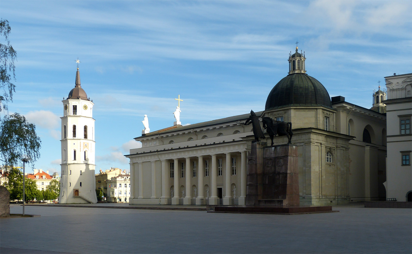Bell Tower and Cathedral Basilica, Vilnius, Lithuania