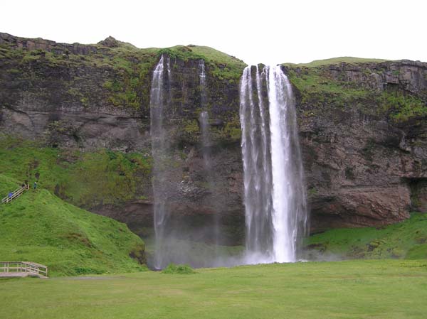 Seljalandsfoss 2