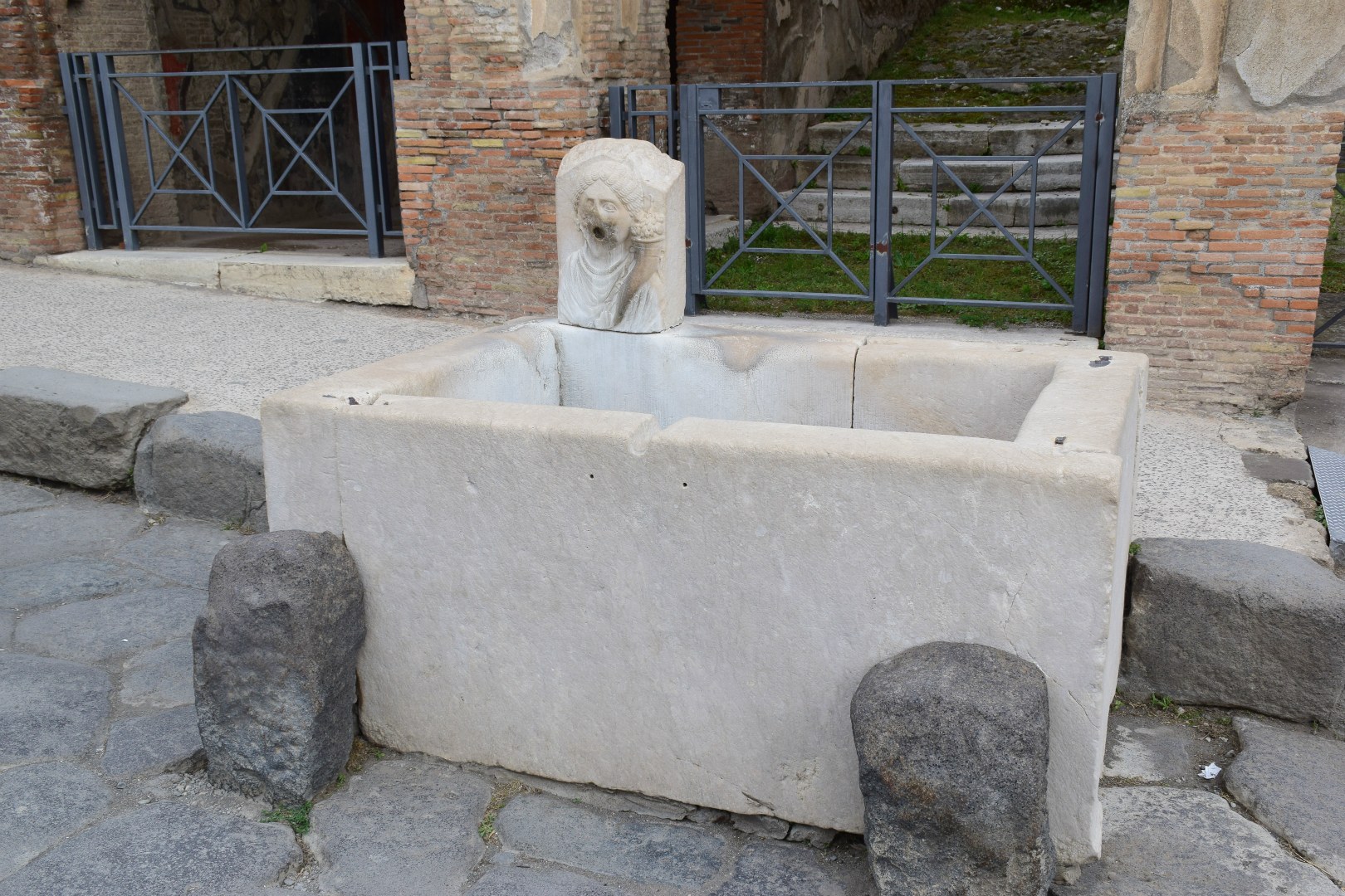Drinking Fountain, Pompeii