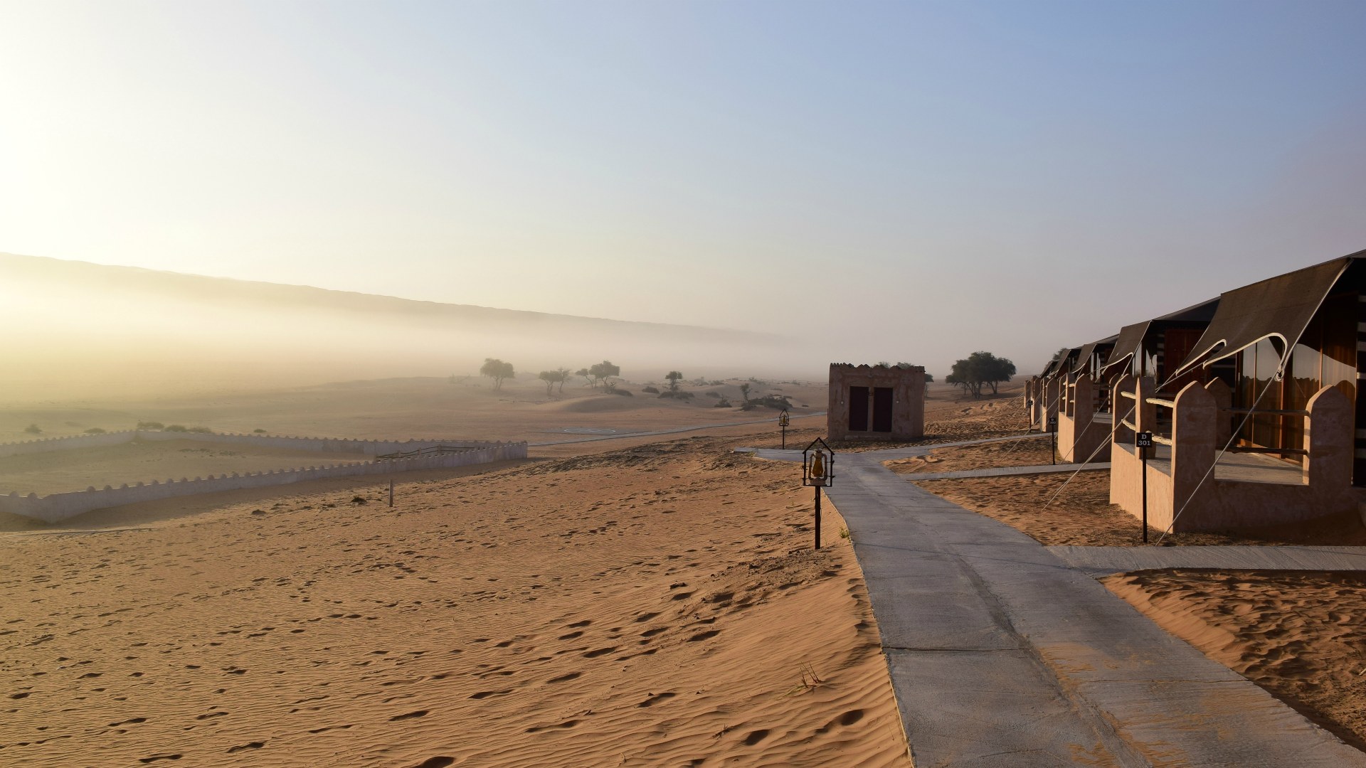 Early mist at 1000 Nights Camp, Al Sharqiya Sands