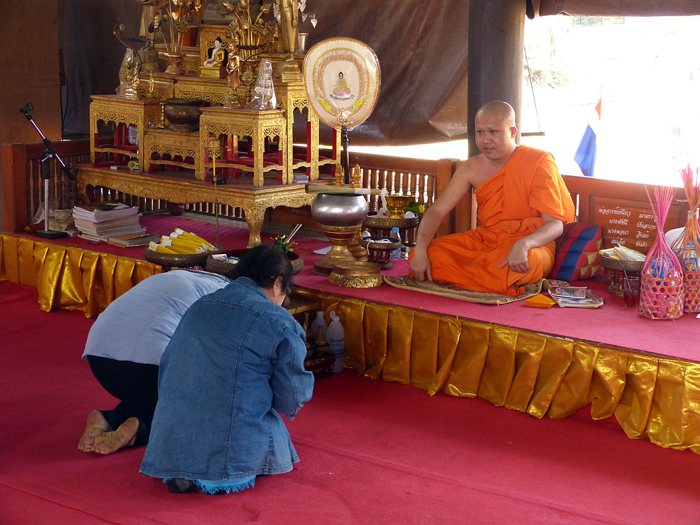 Wat Chedi Luang, Chiang Saen, Thailand