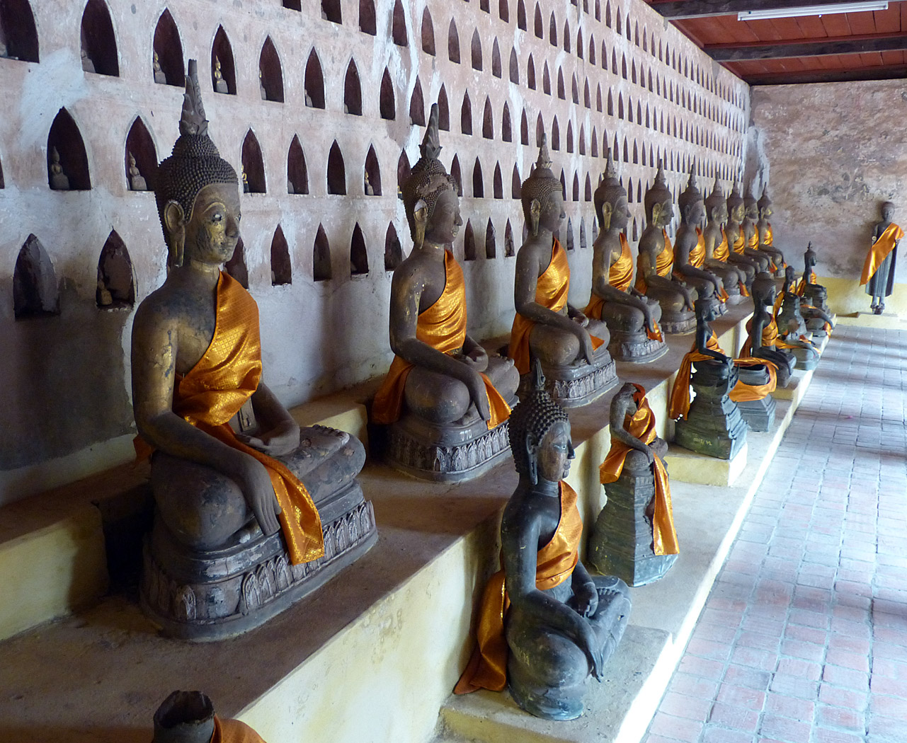 Buddha images, Wat Si Saket, Vientiane, Laos