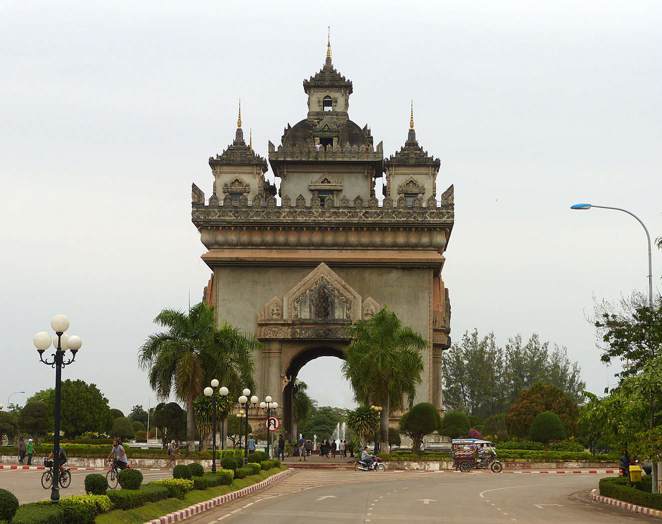 Patuxai (Victory Monument), Vientiane, Laos