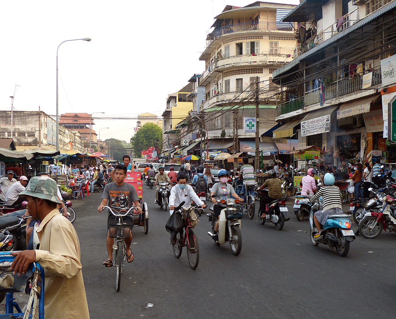 Street scene, Phnom Penh, Cambodia
