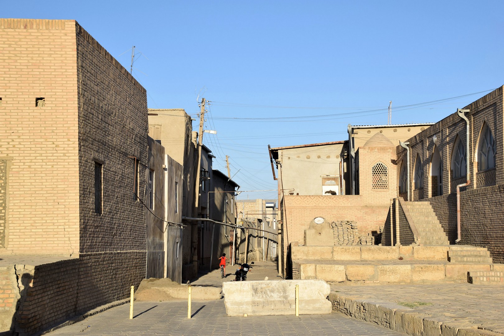 Back streets, Bukhara